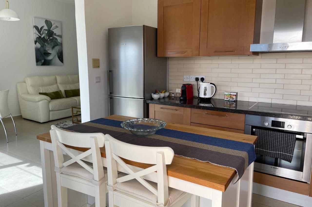 Eleona'S Royal Gardens By Yiota - Luxury 2 Bed Apartment In Exclusive Complex Peyia Exterior photo